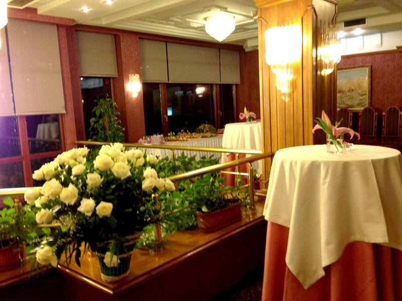Grand Hotel & Spa Tirana Kültér fotó