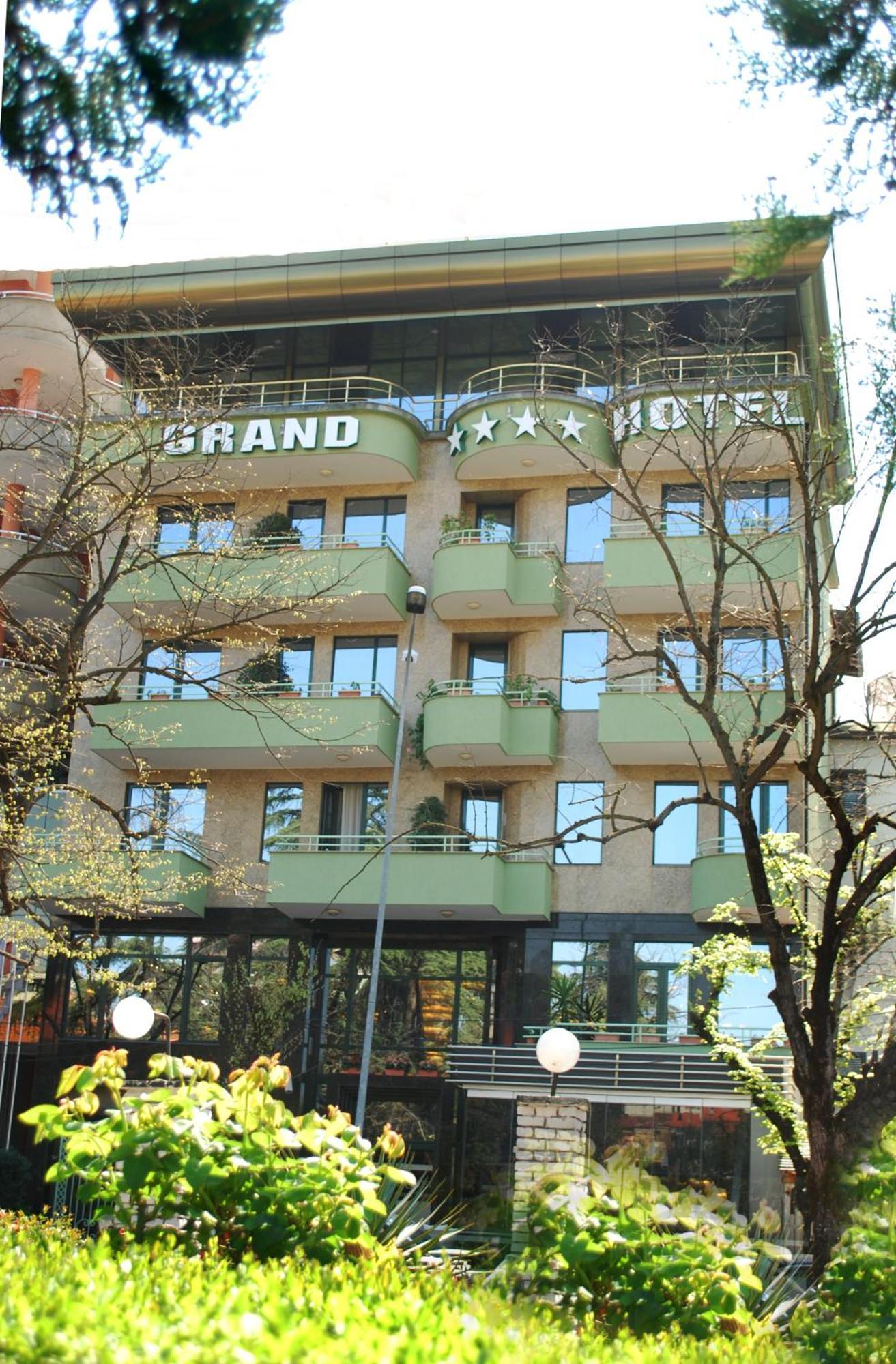 Grand Hotel & Spa Tirana Kültér fotó