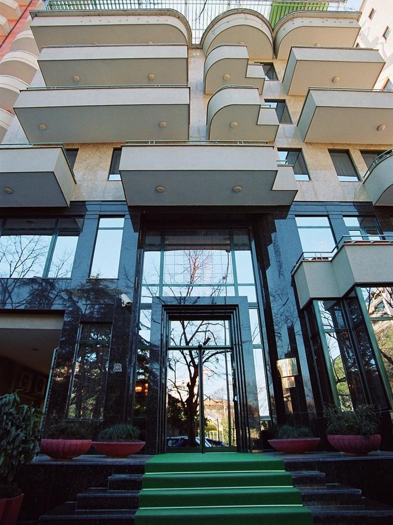Grand Hotel & Spa Tirana Kültér fotó