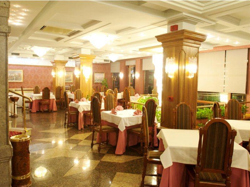 Grand Hotel & Spa Tirana Kültér fotó